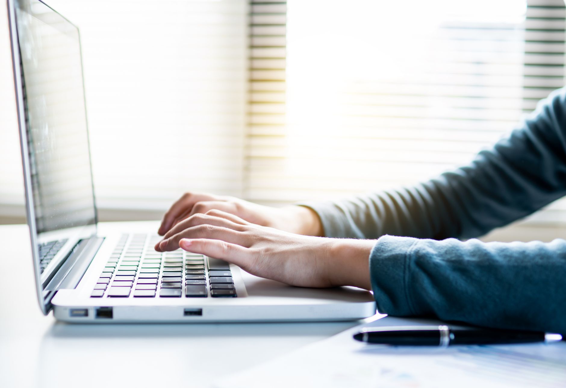 Ecran affichant une boite mail professionnelle