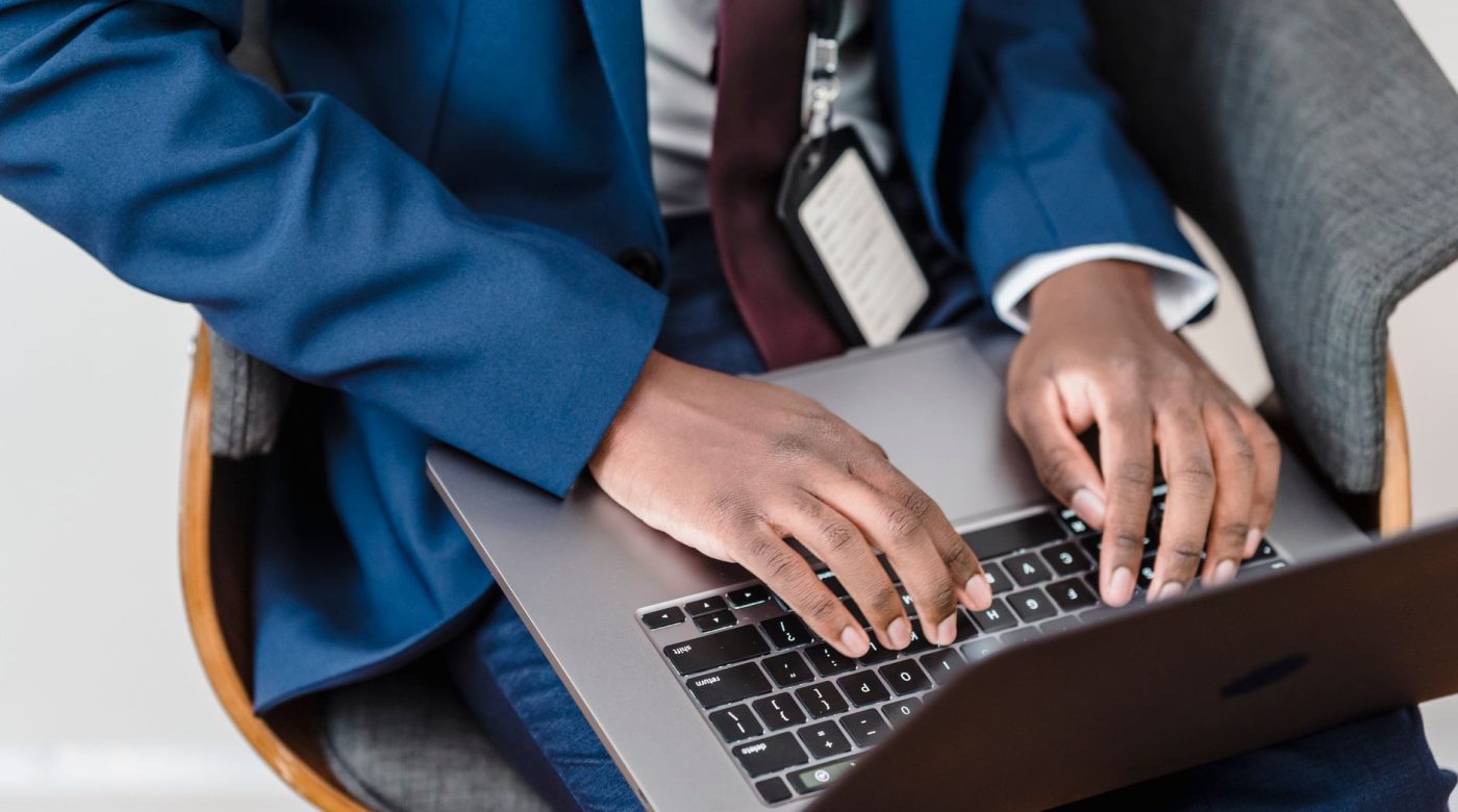 Envoyer un mail en copie cachée sans exposer personne