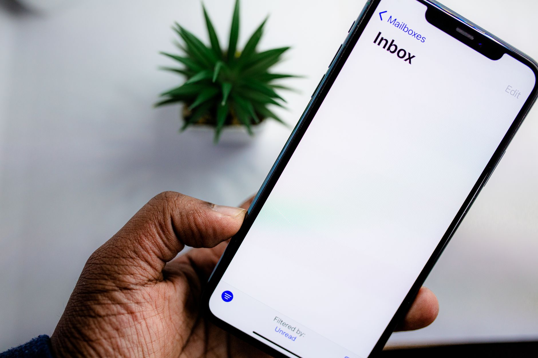Boîte de réception d’une messagerie sur un téléphone